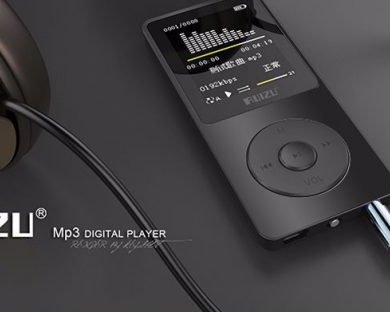 Находки AliExpress: MP3-плеер, набор для выживания и защитные стёкла для iPhone