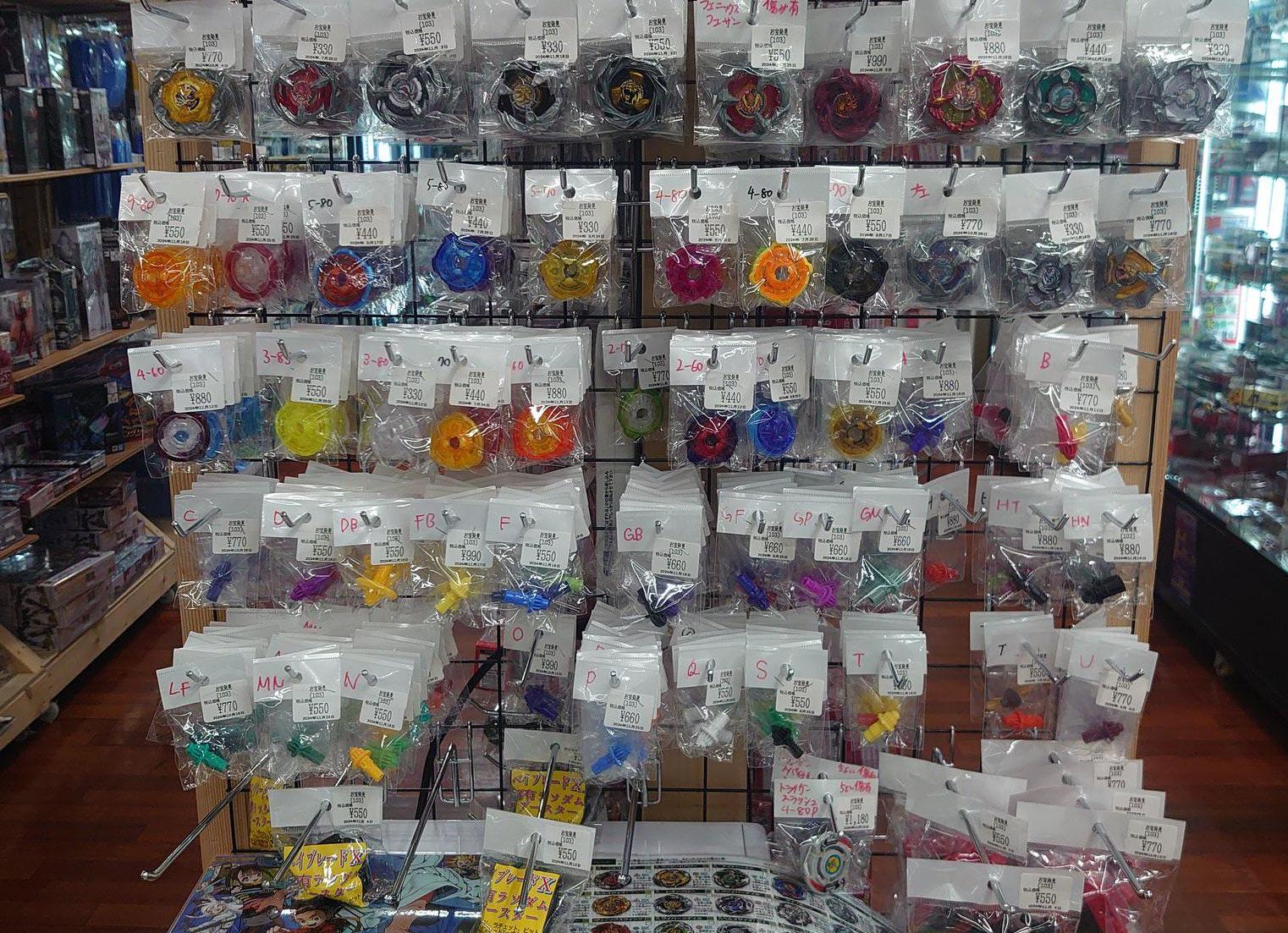 100 долларов на покупки в «чёрную пятницу»: результаты конкурса Лайфхакера и «Бандерольки»